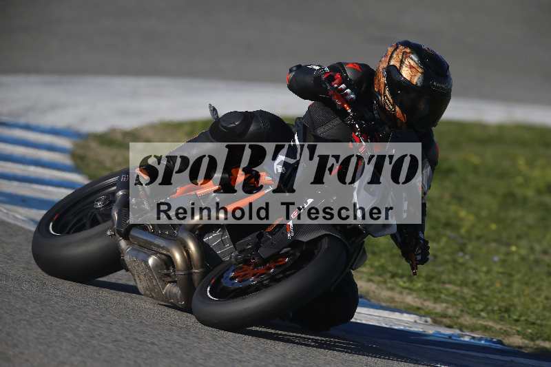 /Archiv-2024/01 26.-28.01.2024 Moto Center Thun Jerez/Gruppe rot-red/88